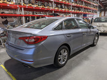 Load image into Gallery viewer, FRONT CV AXLE SHAFT Sonata Sonata Hybrid 15 16 17 18 19 Right - NW525239