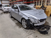 Load image into Gallery viewer, POWER STEERING GEAR E300 E350 E400 E550 E63 10 11 12 13 - NW243021