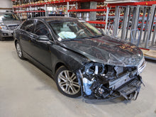 Load image into Gallery viewer, RADIO Lincoln MKZ 2015 15 2016 16 AM FM CD MP3 - NW231189