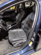 Load image into Gallery viewer, FRONT CV AXLE SHAFT Volvo S60 V60 2015 15 2016 16 Right - NW225830