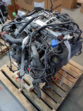 Load image into Gallery viewer, RADIATOR LR4 Range Rover Sport 10 11 12 13 14 15 16 - NW230587