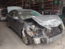 Load image into Gallery viewer, CV AXLE SHAFT Lexus ES330 ES300 2002 02 2003 03 2004 04 2005 05 06 Right - NW225318
