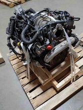 Load image into Gallery viewer, FOG LAMP LIGHT Monte Carlo 00 01 02 03 04 05 Bumper Mounted Left - NW268110