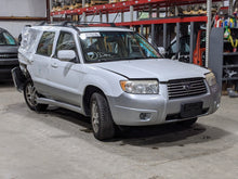 Load image into Gallery viewer, CV AXLE SHAFT Impreza Forester 2005 05 06 07 08 Right - NW267387