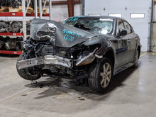 Load image into Gallery viewer, REAR QUARTER GLASS M35H M37 M56 Q70 11 12 13 14 15 16 17 18 Right - NW268422