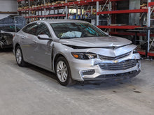 Load image into Gallery viewer, Alternator Chevrolet Malibu 2017 - NW271422