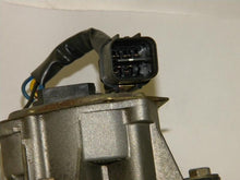 Load image into Gallery viewer, WIPER MOTOR HYUNDAI ELANTRA 1992 93 94 95 - MRK17656