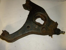 Load image into Gallery viewer, FRONT LOWER CONTROL ARM Sierra Silverado 1500 Pickup 99 00 01 - 07 4x2 Right - MRK30041