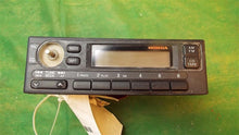 Load image into Gallery viewer, RADIO Honda CR-V CRV 1998 98 AM FM - MM33875