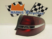 Load image into Gallery viewer, OUTER TAIL LIGHT LAMP Continental 1995 95 1996 96 1997 97 Right - MRK34850
