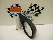 Load image into Gallery viewer, SIDE VIEW MIRROR Dodge Neon 00 01 02 03 04 05 Right - MRK38412