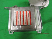 Load image into Gallery viewer, Air Bag computer Saab 9-2X 2005 05 - MM38858