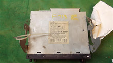 Load image into Gallery viewer, Radio Toyota T100 1994 - MM44334