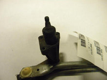 Load image into Gallery viewer, WIPER TRANSMISSION Hombre Envoy S10 Blazer Bravada 94 95 96 97 98 99 00 01 - 05 - MRK93531