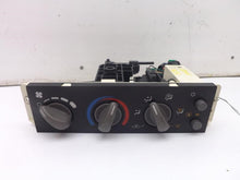 Load image into Gallery viewer, Temperature Controls Pontiac Sunfire 2005 - MRK116995