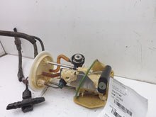 Load image into Gallery viewer, FUEL PUMP Explorer Explorer Sport Trac Mountaineer 2003 03 - MRK122934