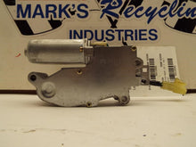 Load image into Gallery viewer, REAR WIPER MOTOR CR-V 1997 97 1998 98 1999 99 2000 00 2001 01 - MRK125262