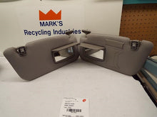 Load image into Gallery viewer, Interior Sun Visors Subaru Forester 2005 - MRK136927
