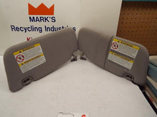 Load image into Gallery viewer, Interior Sun Visors Subaru Forester 2005 - MRK136927