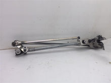 Load image into Gallery viewer, Windshield Wiper Motor Ford Focus 2010 - MRK137427