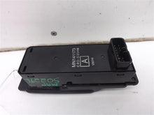 Load image into Gallery viewer, Window Switch Mitsubishi Eclipse 2007 - MRK139010