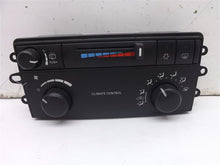 Load image into Gallery viewer, Temperature Controls Dodge Durango 2005 - MRK147505