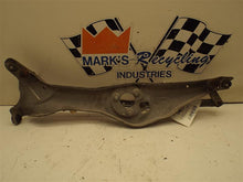 Load image into Gallery viewer, WINDSHIELD WIPER TRANSMISSION Cadillac CTS 03 04 05 06 07 - MRK160979