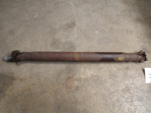 Load image into Gallery viewer, REAR DRIVE SHAFT Mustang 2001 01 2002 02 2003 03 2004 04 AT - MRK164254