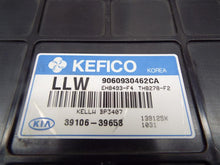 Load image into Gallery viewer, ECU ECM COMPUTER KIA SEDONA 2003 2004 2005 - MRK165316