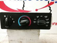 Load image into Gallery viewer, DASH MOUNTED TEMPERATURE CONTROLS Excursion F250SD 99-05 - CTL165807