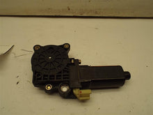 Load image into Gallery viewer, POWER WINDOW MOTOR Hyundai Accent 2000 00 2001 01 2002 02 03 04 05 Right - MRK166188
