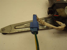 Load image into Gallery viewer, REAR WINDOW REGULATOR Toyota Corolla 1998 98 99 00 01 02 Manual Right - MRK168576