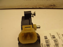 Load image into Gallery viewer, FRONT POWER WINDOW MOTOR Chevrolet Malibu 2004 04 2005 05 Right - MRK169268