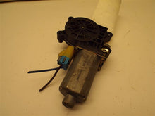 Load image into Gallery viewer, FRONT POWER WINDOW MOTOR Malibu Aura 2004-2012 Left - MRK169269
