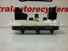 Load image into Gallery viewer, AC HEATER TEMP CONTROL Ford F150 F250 Navigator Expedition 99 00 01 - 04 Front - CTL169994