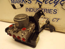 Load image into Gallery viewer, ABS PUMP Honda Civic CSX 2006 06 2007 07 2008 08 - MRK170953