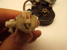 Load image into Gallery viewer, Power Window Motor Toyota 4 Runner 2001 - MRK171476