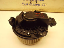 Load image into Gallery viewer, HEATER BLOWER MOTOR Crosstour Accord TSX 2008 08 2009 09 10 11 12 13 - MRK171559