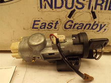 Load image into Gallery viewer, IGNITION SWITCH NISSAN PATHFINDER 2002 03 04 AUTO - MRK172281