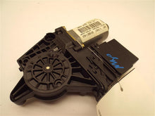 Load image into Gallery viewer, Power Window Motor Volkswagen Passat 2001 - MRK173000