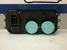 Load image into Gallery viewer, Temperature Controls Dodge Durango 2004 - CTL173242