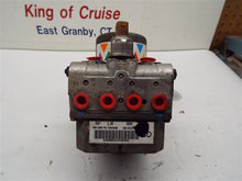 Load image into Gallery viewer, ABS PUMP CTS 2005 05 2006 06 2007 07 - MRK179457