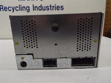 Load image into Gallery viewer, Radio FIVE HUNDRED 2005 - MRK181232