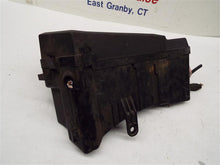 Load image into Gallery viewer, Fuse Box Subaru Legacy 2005 - MRK181273