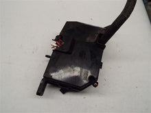 Load image into Gallery viewer, FUSE BOX Hyundai Elantra Tiburon 03 04 05 06 07 08 - MRK182421