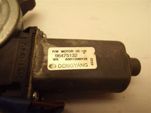 Load image into Gallery viewer, Power Window Motor Suzuki Reno 2006 - MRK183984