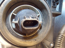 Load image into Gallery viewer, HEADLIGHT LAMP ASSEMBLY Dodge Durango 2004 04 2005 05 Right - MRK184909