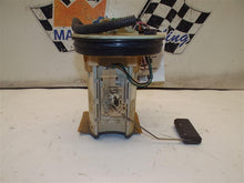 Load image into Gallery viewer, FUEL PUMP Jeep Grand Cherokee 1999 99 2000 00 - MRK185968