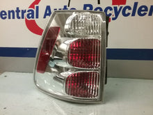 Load image into Gallery viewer, TAIL LIGHT LAMP ASSEMBLY Chevrolet Equinox 05 06 07 08 09 Right - CTL186063