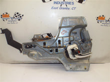 Load image into Gallery viewer, Rear Window Regulator PARK AVENUE 2000 - MRK186100